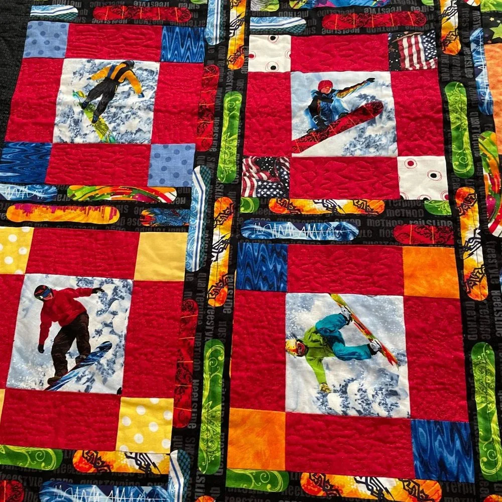 Handmade Patchwork Quilt Snowboarding Icon Pattern Multicolor Wilderness 57X78